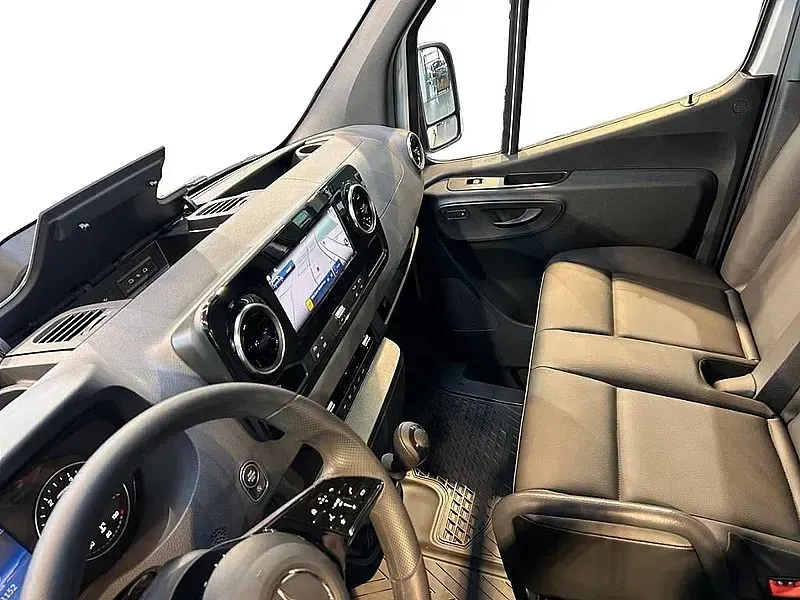 Nuova Mercedes Sprinter 170 CV (125 kW) 2025 Bianco Furgone