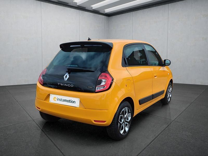 Gebraucht Renault Twingo 60 kW (82 PS) 2023 Gelb Kleinwagen