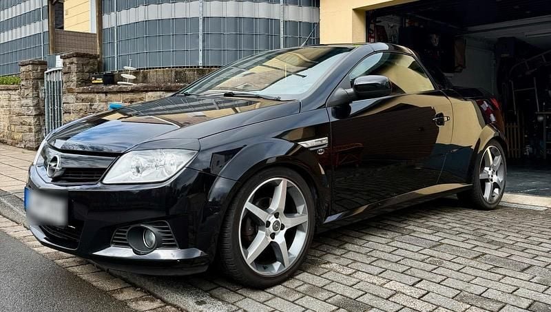 Gebraucht Opel Tigra 125 PS (91 kW) 2006 Schwarz Cabrio