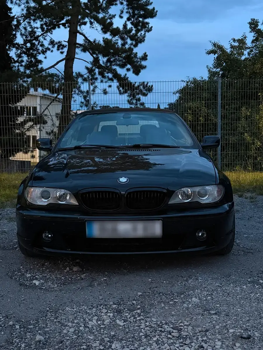 Gebraucht BMW 325 Cabriolet 192 PS (141 kW) 2005 Schwarz Cabrio