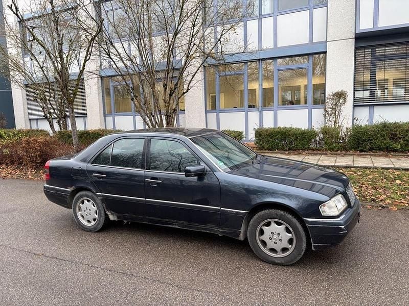 Gebraucht Mercedes C280 Elegance 193 PS (141 kW) 1997 Schwarz Limousine