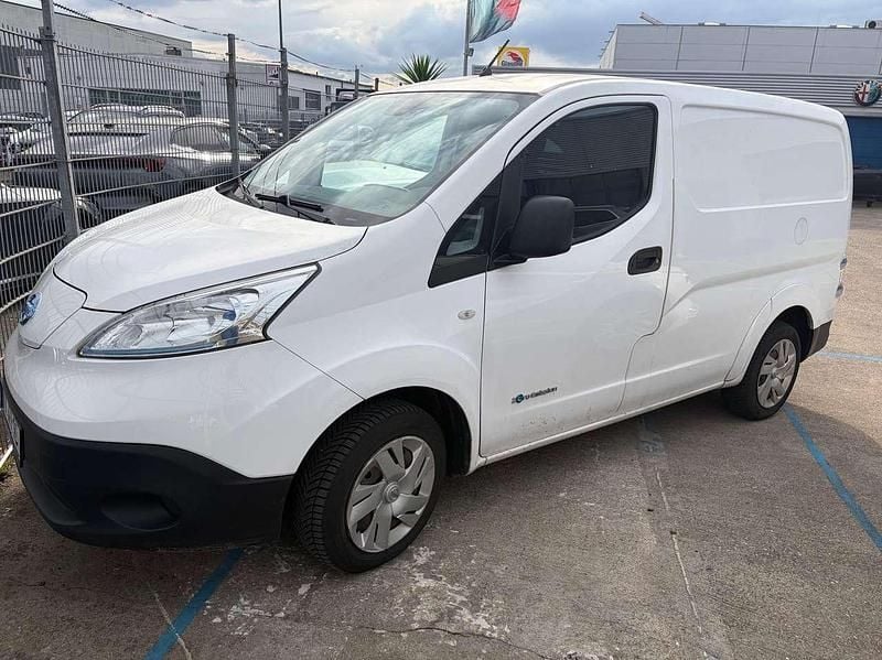 Gebraucht Nissan e-NV200 Premium Edition 80 kW (109 PS) 2016 Weiß Van / Kleinbus