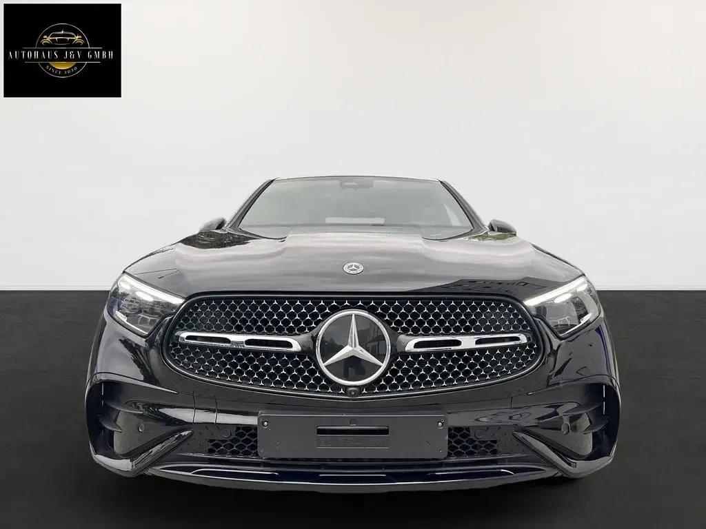 Neu Mercedes GLC200 AMG 163 PS (119 kW) 2026 Schwarz SUV