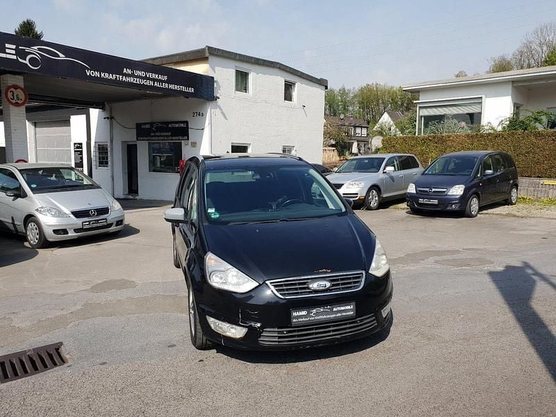 Gebraucht Ford Galaxy Titanium 140 PS (102 kW) 2011 Schwarz Van / Kleinbus
