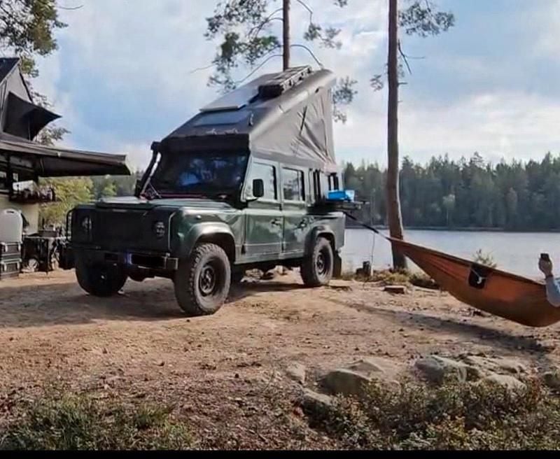 Grün Gebraucht 2000 Land Rover Defender SUV | 21.500 € - Bild 1/4