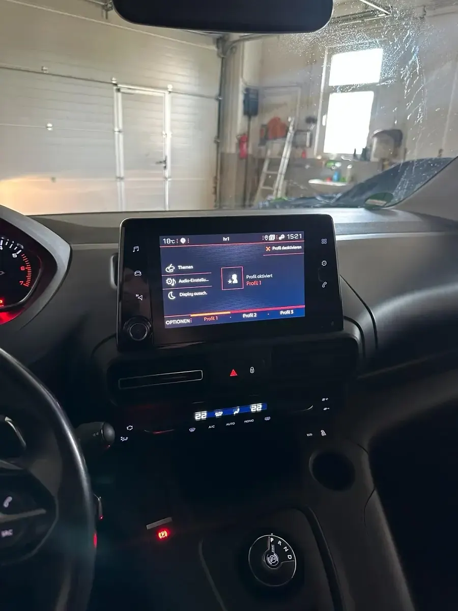 Gebraucht Peugeot Rifter 131 PS (96 kW) 2018 Grau Van / Kleinbus
