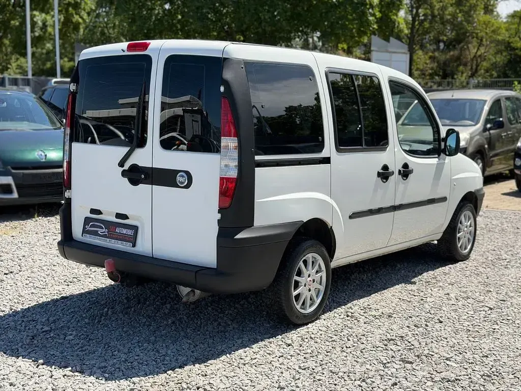 Gebraucht Fiat Doblò 65 PS (47 kW) 2005 Weiß Van / Kleinbus