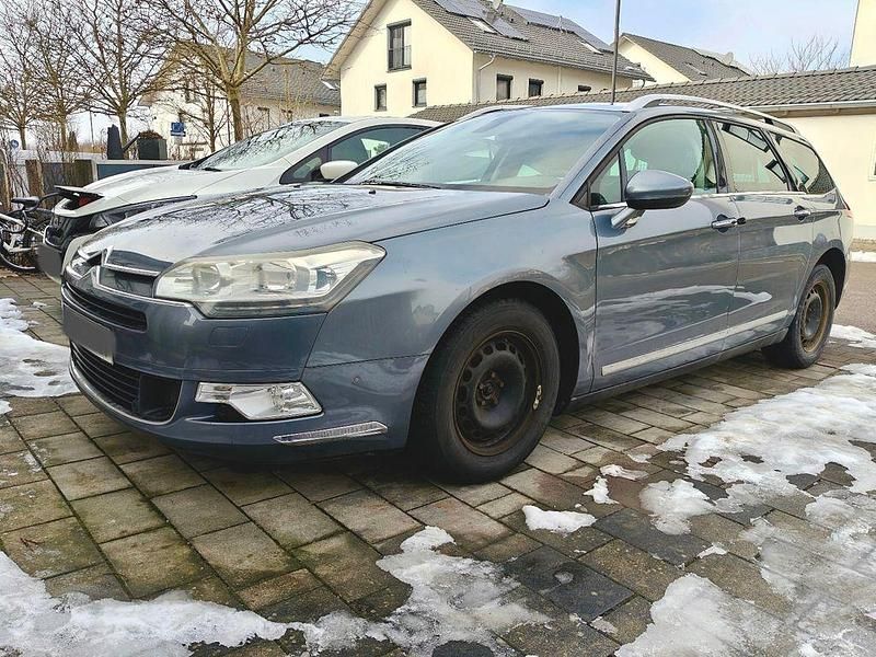Gebraucht Citroën C5 SELECTION 163 PS (119 kW) 2011 Silber Kombi