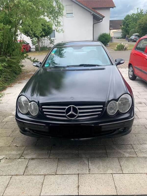 Schwarz Gebraucht 2003 Mercedes CLK200 Coupé | 2.200 € (Superpreis) - Bild 1/4