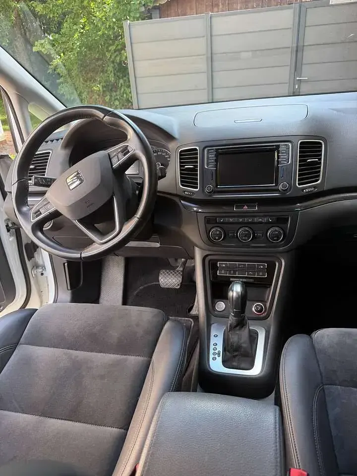 Gebraucht Seat Alhambra Crono Plus 184 PS (135 kW) 2015 Weiß Van / Kleinbus