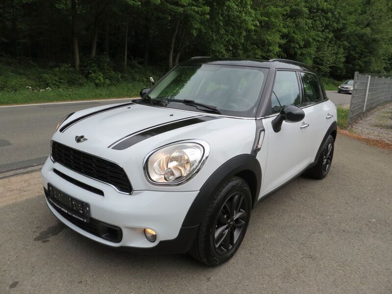 Weiß Gebraucht 2011 Mini Cooper SD Countryman SUV | 7.399 € (Etwas zu teuer) - Bild 1/4