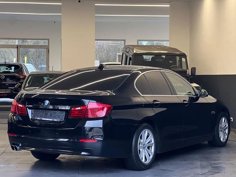 Gebraucht BMW 520 184 PS (135 kW) 2013 Schwarz Limousine