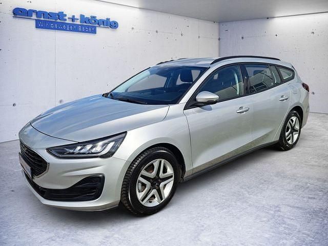 Silber Gebraucht 2022 Ford Focus Cool & Connect Kombi | 17.790 € (Fairer Preis) - Bild 1/4