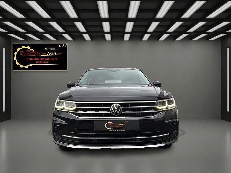 Gebraucht VW Tiguan Elegance 200 PS (147 kW) 2022 Schwarz SUV