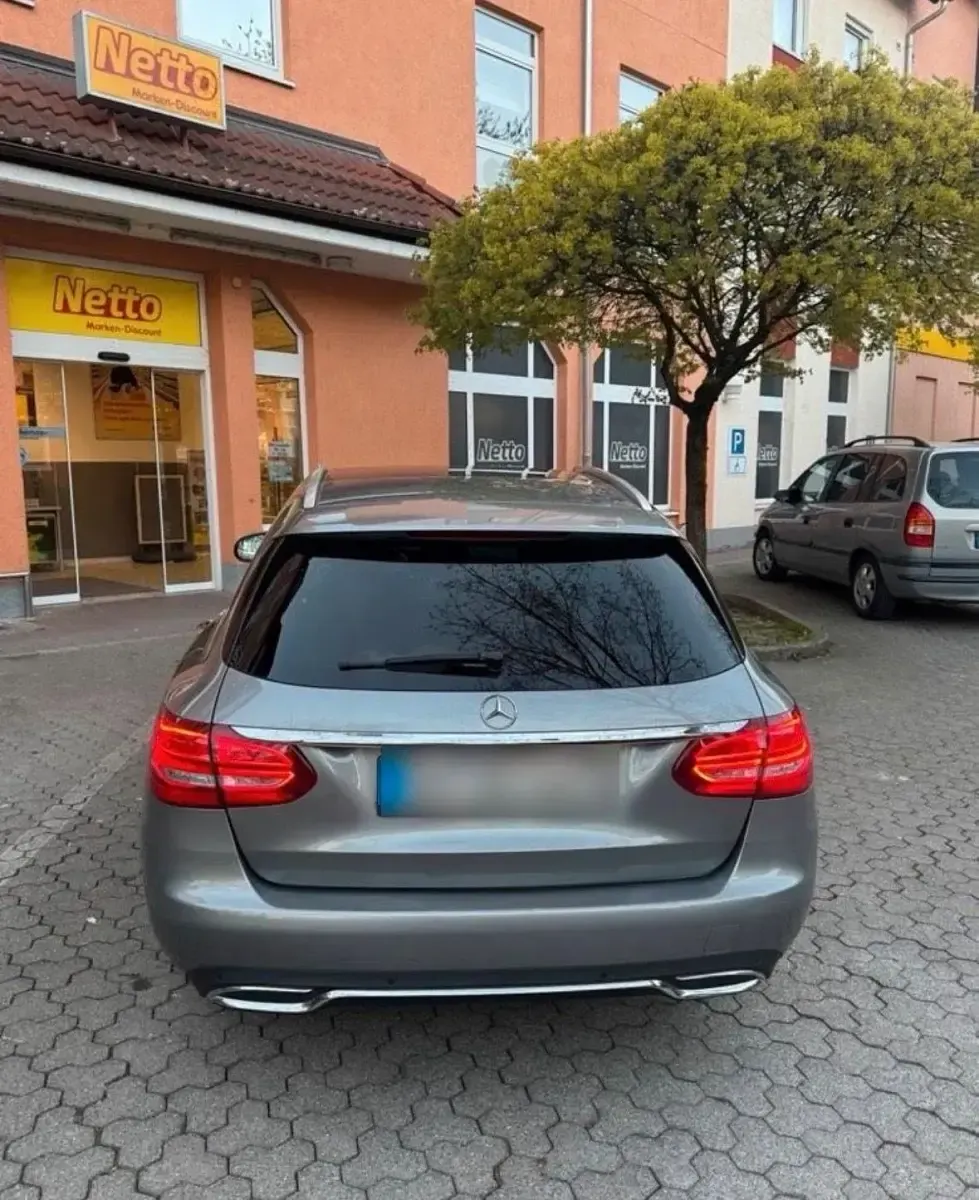 Usata Mercedes C220 170 CV (125 kW) 2015 Grigio Station wagon