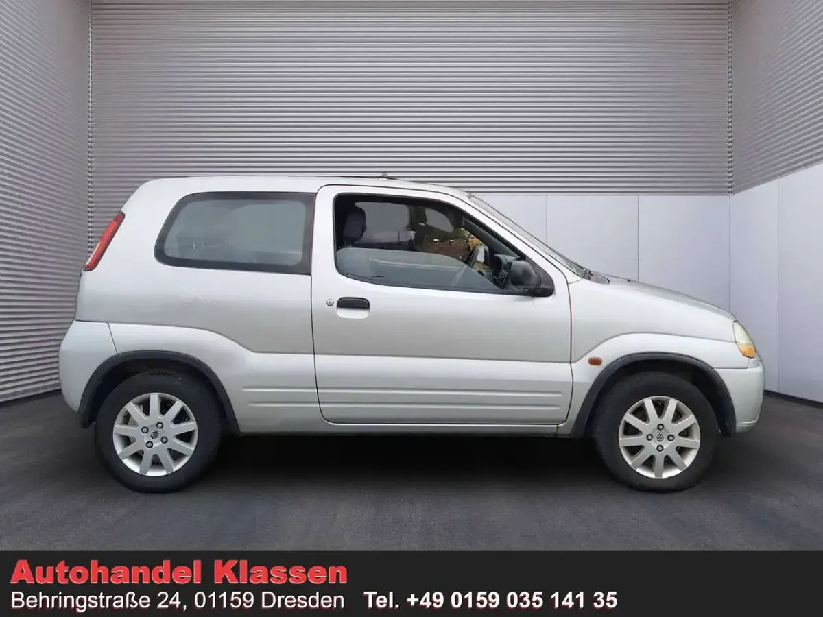 Gebraucht Suzuki Ignis 83 PS (61 kW) 2002 Silber Kleinwagen
