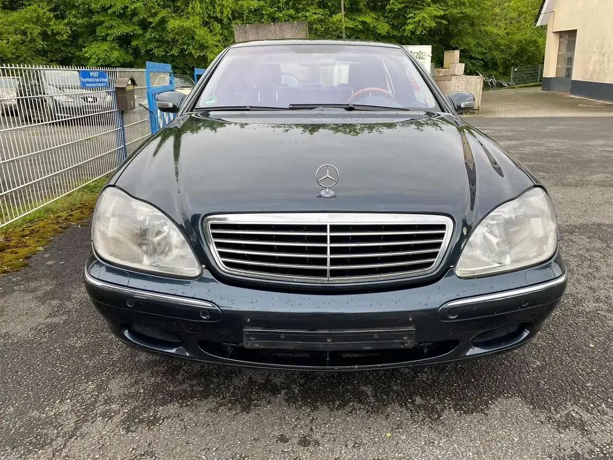 Używany Mercedes S430 279 KM (205 kW) 2000 Czarny Sedan/Limuzyna