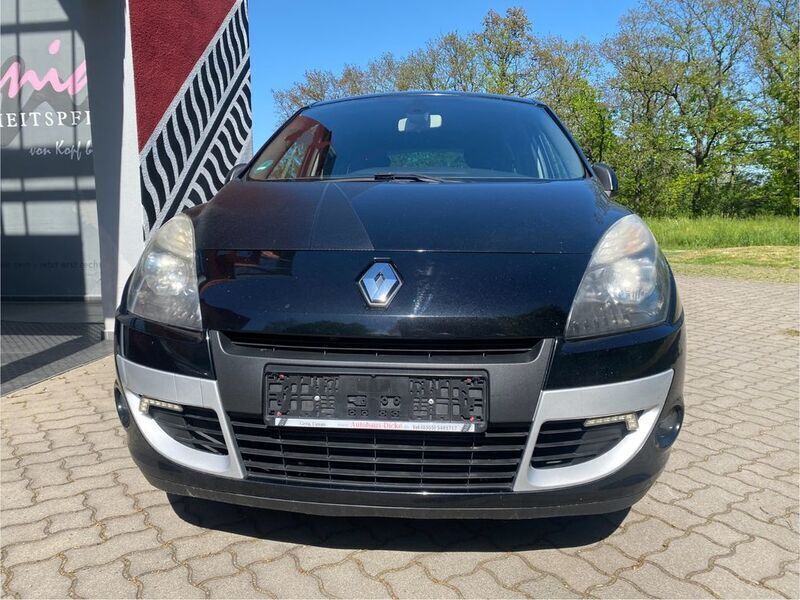 Gebraucht Renault Scénic III Bose Edition 131 PS (96 kW) 2011 Schwarz Van / Kleinbus