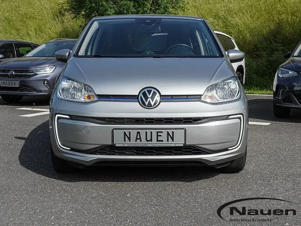 Gebraucht VW e-up! Active 61 kW (83 PS) 2021 Silber Kleinwagen