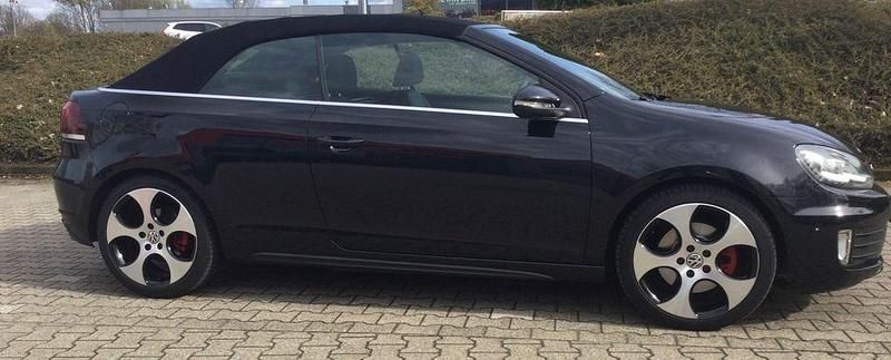 Gebraucht VW Golf Cabriolet GTI 211 PS (155 kW) 2013 Schwarz Cabrio