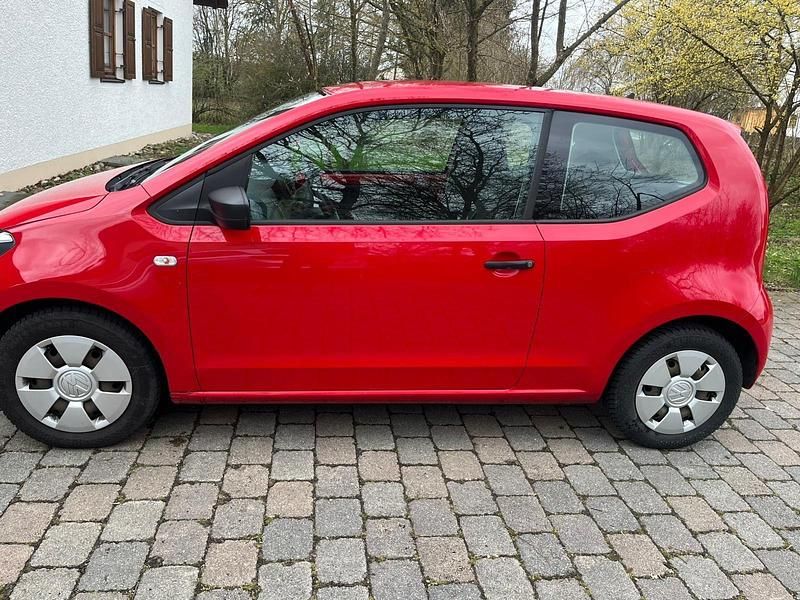 Gebraucht VW up! 60 PS (44 kW) 2012 Rot Kleinwagen