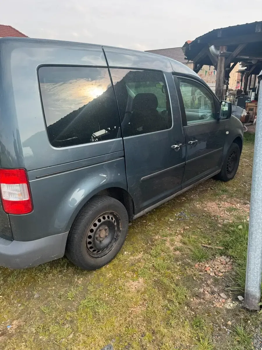 Brugt VW Caddy 70 HK (51 kW) 2004 Grå MPV