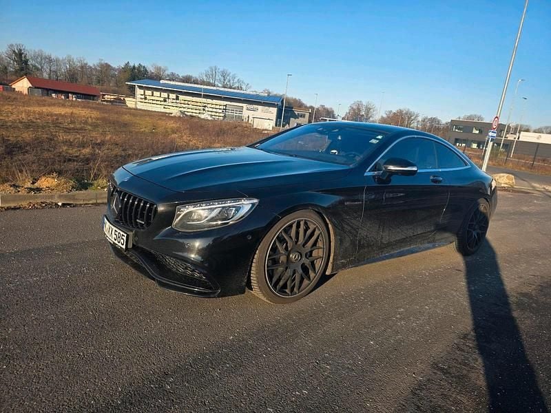 Schwarz Gebraucht 2016 Mercedes S63 AMG AMG Coupé | 50.000 € (Guter Preis) - Bild 1/4