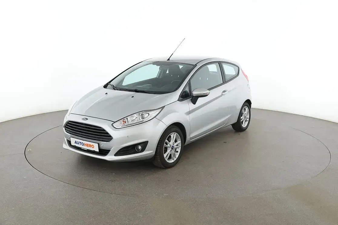 Gebraucht Ford Fiesta Trend 101 PS (74 kW) 2016 Kleinwagen