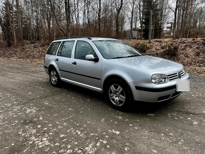 Gebraucht VW Golf IV 101 PS (74 kW) 2002 Kombi