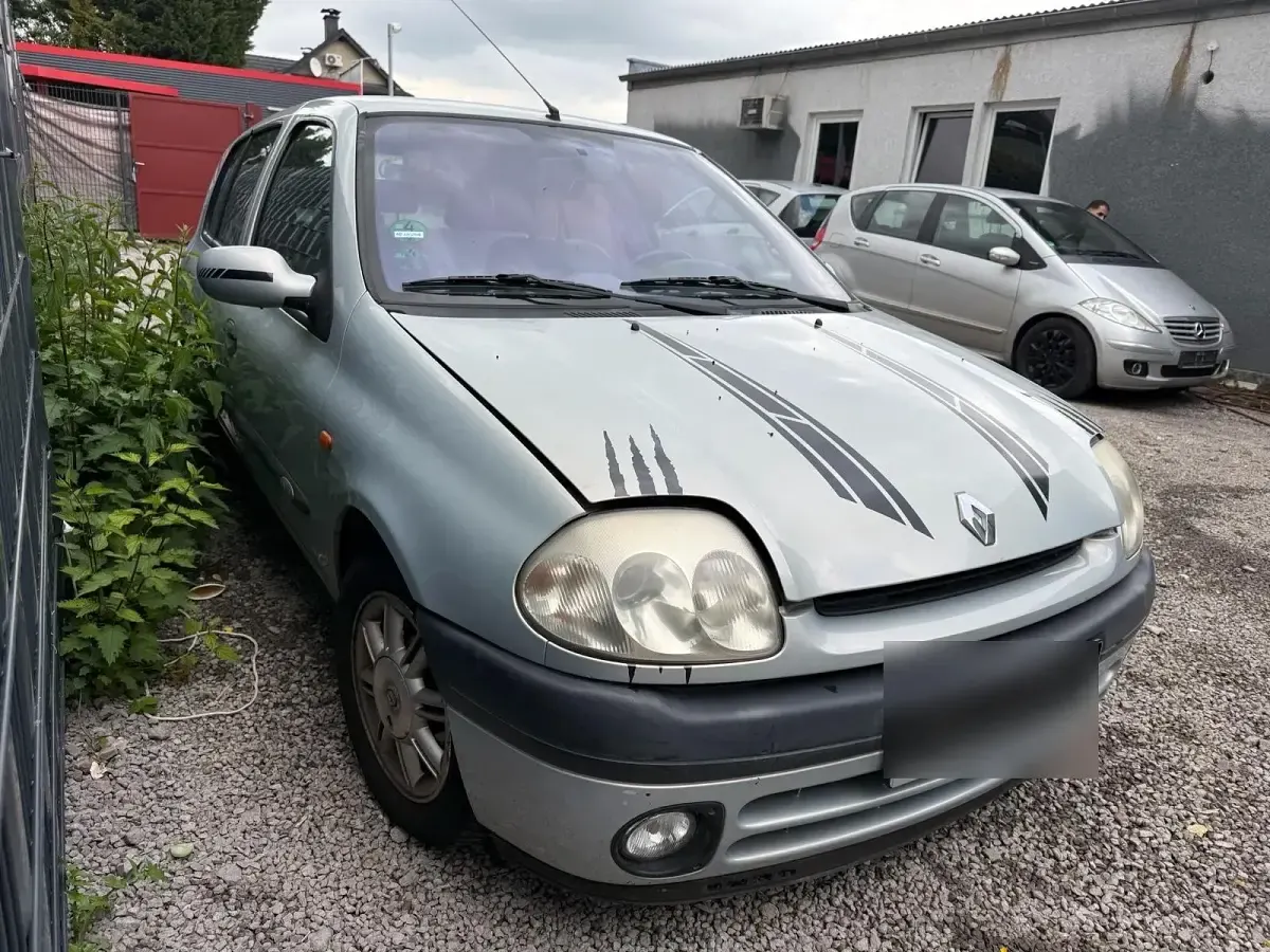 Gebraucht Renault Clio 90 PS (66 kW) 2000 Kleinwagen