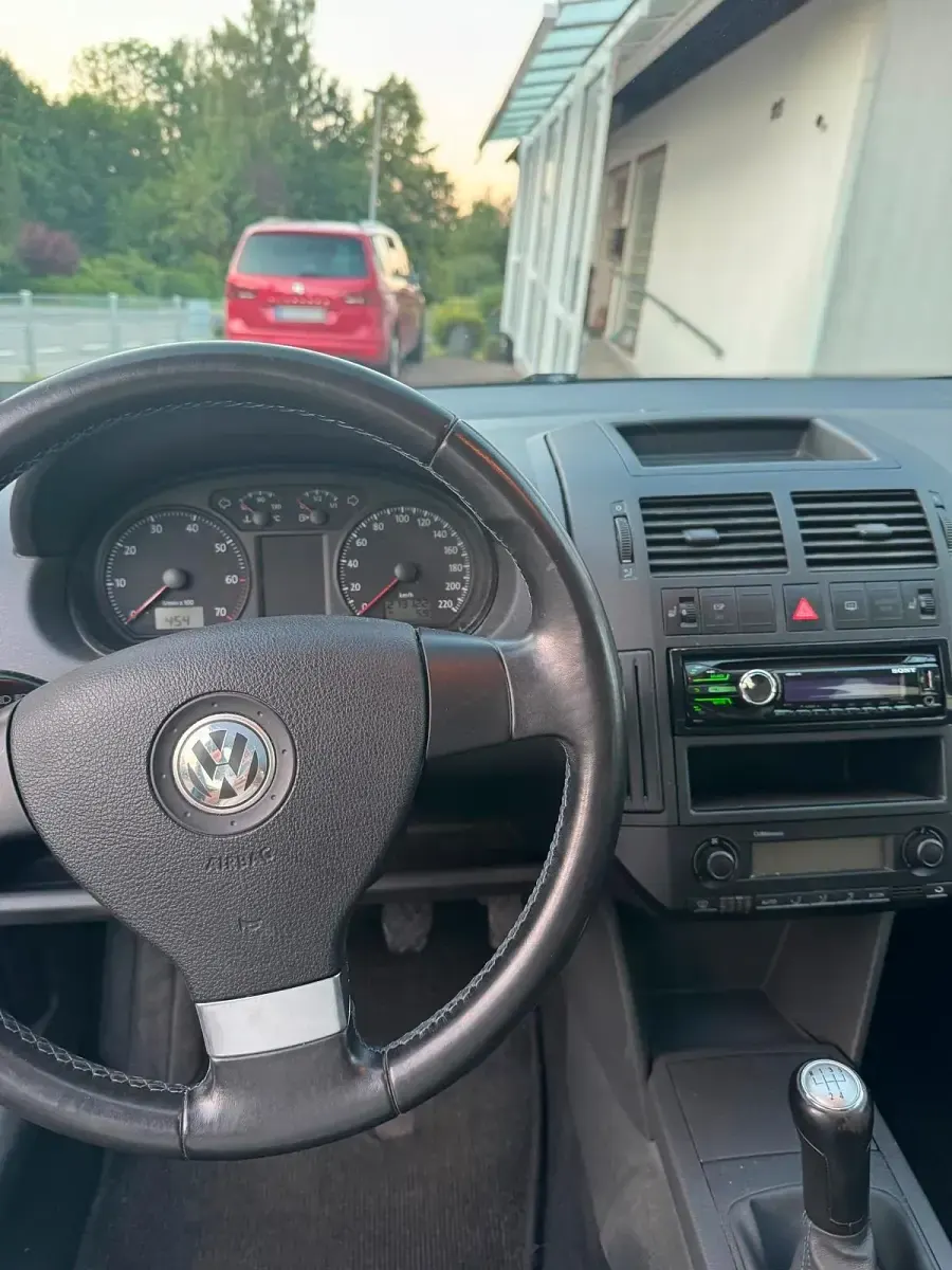 Gebraucht VW Polo 65 PS (47 kW) 2007 Blau Kleinwagen