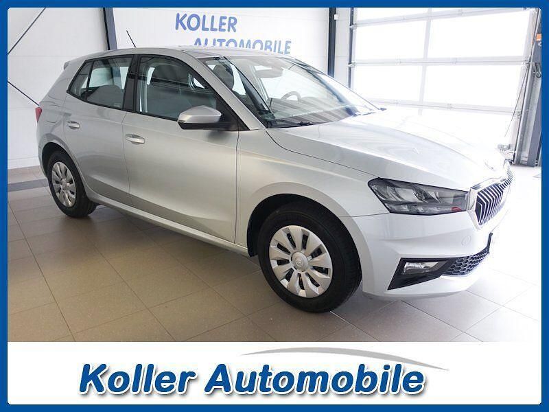 Silber Neu 2024 Skoda Fabia Selection Kleinwagen | 16.990 € (Guter Preis) - Bild 1/4