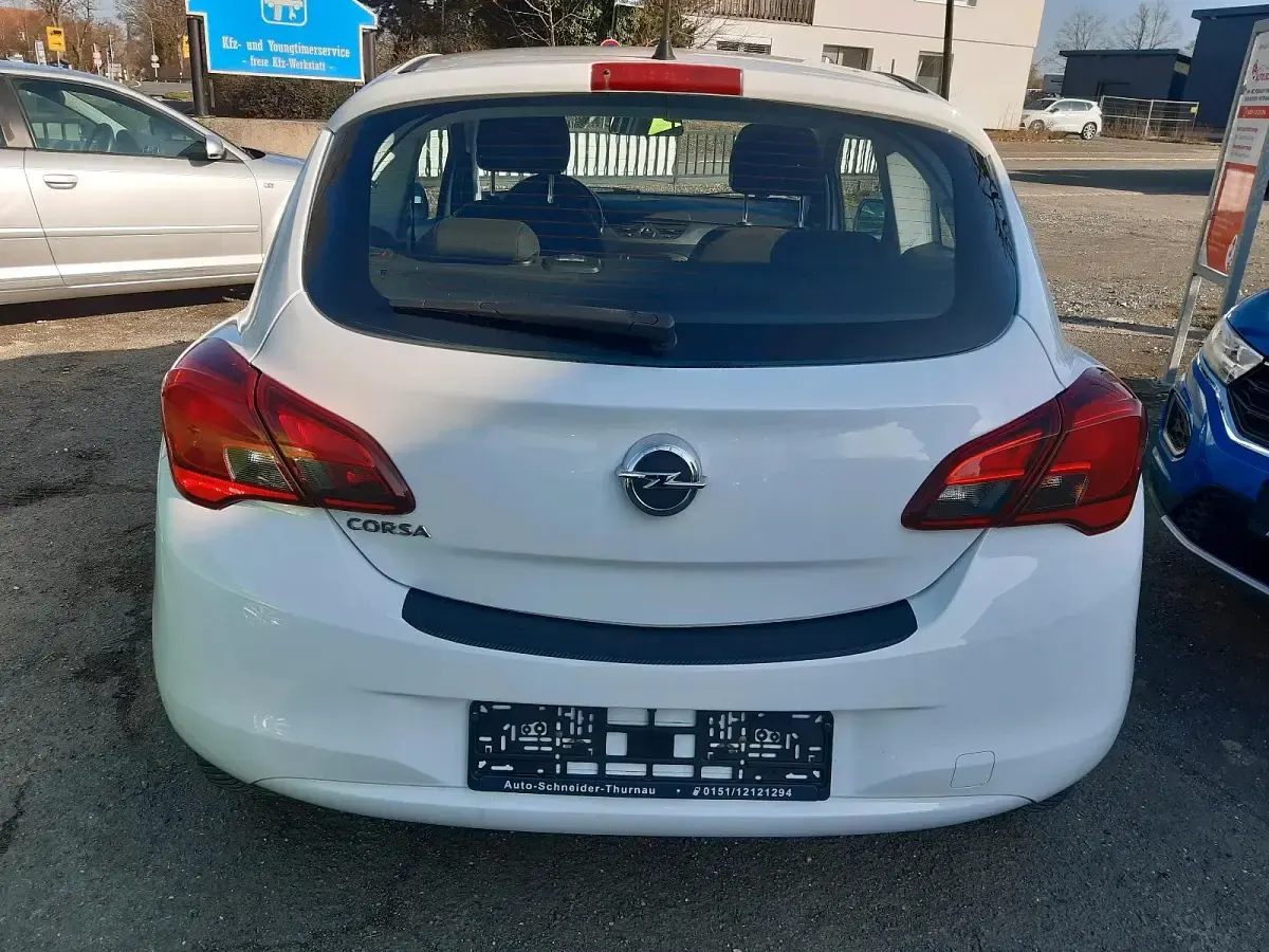 Gebraucht Opel Corsa 70 PS (51 kW) 2014 Weiß Kleinwagen