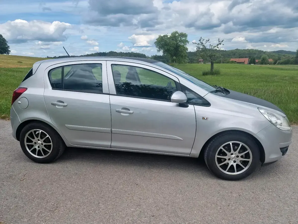 Gebraucht Opel Corsa 80 PS (58 kW) 2026 Grau Kleinwagen