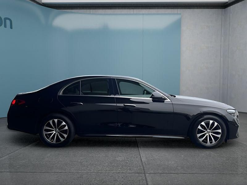 Gebraucht Mercedes E200 204 PS (150 kW) 2024 Schwarz Limousine