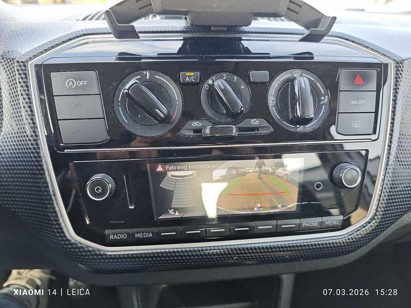 Gebraucht VW up! Style 65 PS (47 kW) 2020 Weiß Kleinwagen