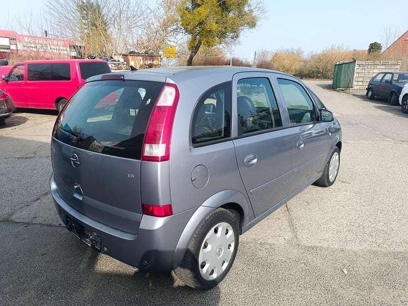 Gebraucht Opel Meriva 101 PS (74 kW) 2006 Lichtsilber m2 Van / Kleinbus