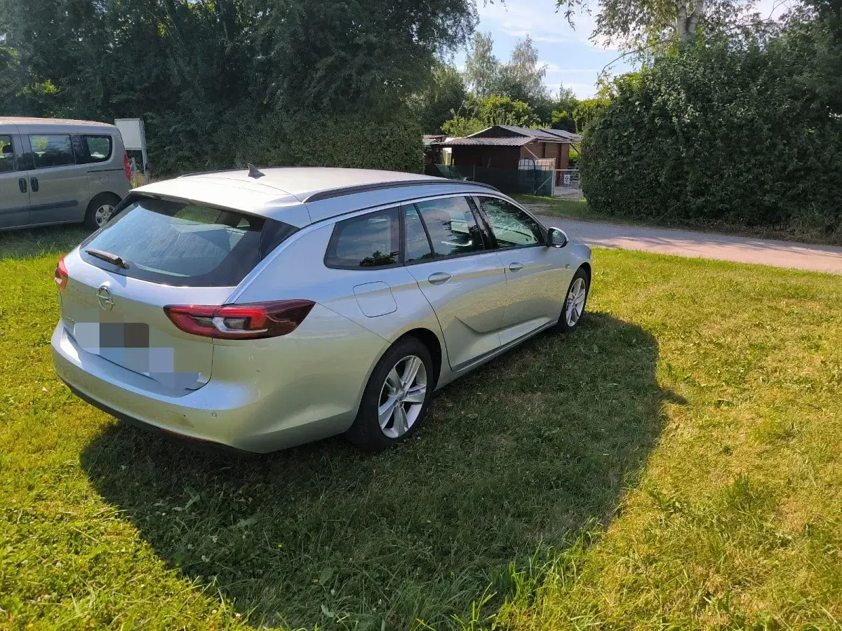 Gebraucht Opel Insignia Business Edition 170 PS (125 kW) 2018 Silber Kombi