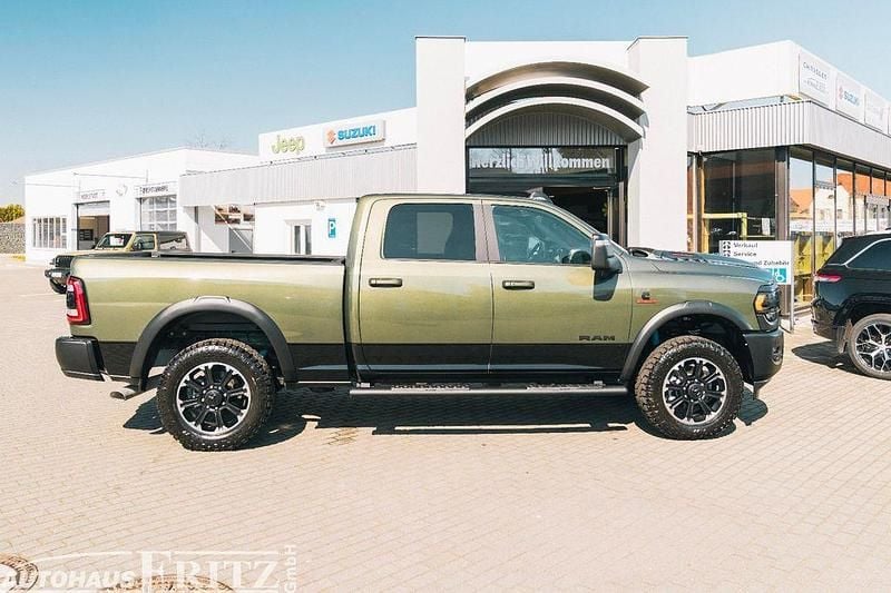 Neu Dodge Ram 370 PS (272 kW) 2025 Grün Abholung