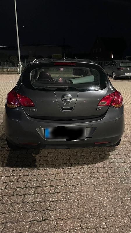 Gebraucht Opel Astra 125 PS (91 kW) 2010 Grau Kombi