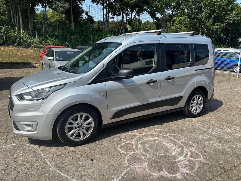 Gebraucht Ford Transit Trend 120 PS (88 kW) 2019 Grau Kombi