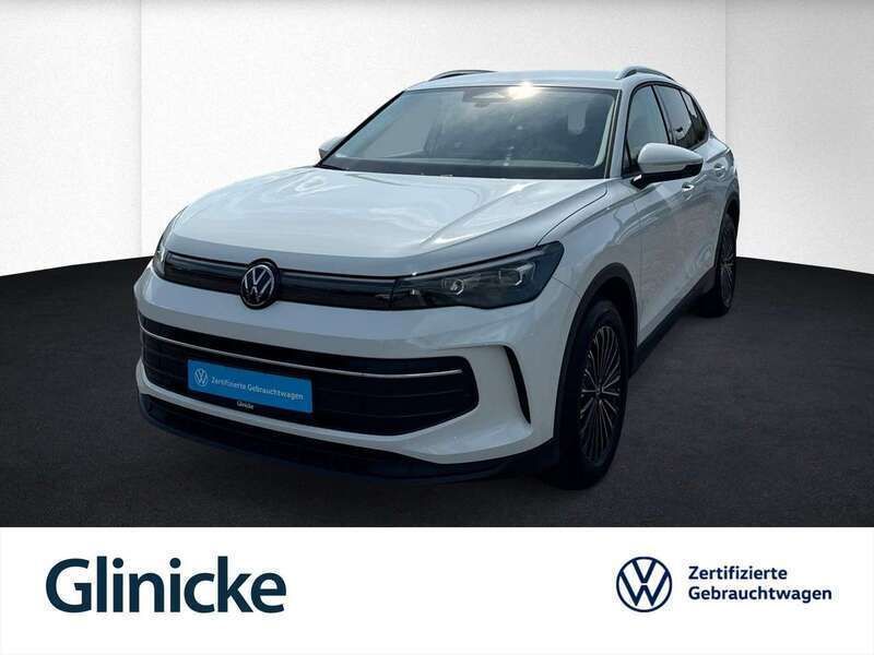 Weiß Gebraucht 2024 VW Tiguan Life SUV | 37.660 € (Fairer Preis) - Bild 1/3