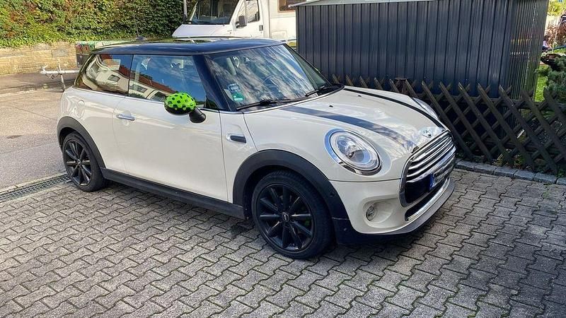 Weiß Gebraucht 2015 Mini Cooper Chili Kleinwagen | 9.998 € (Guter Preis) - Bild 1/4
