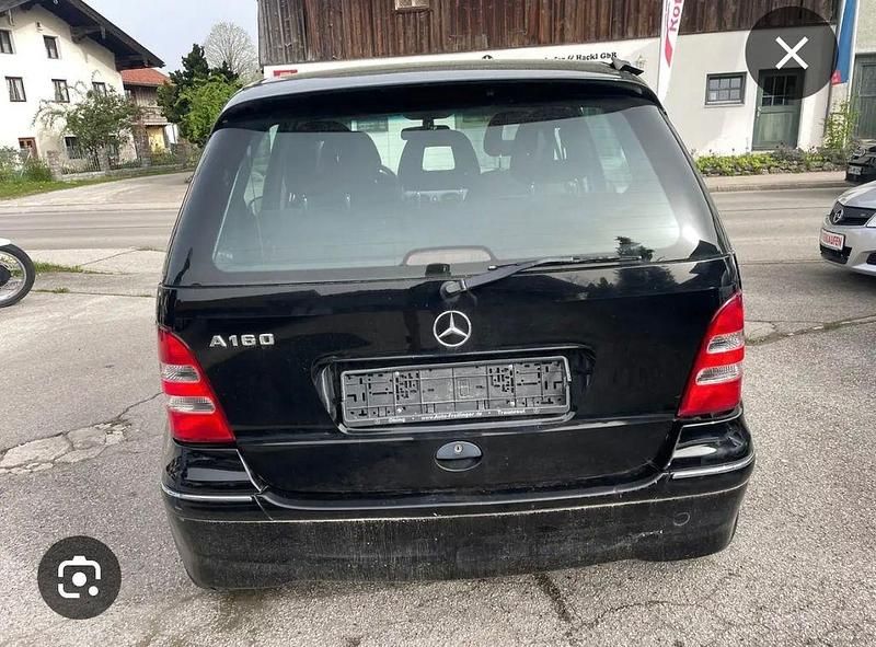 Schwarz Gebraucht 2003 Mercedes A160 Classic Van / Kleinbus | 800 € (Guter Preis) - Bild 1/1