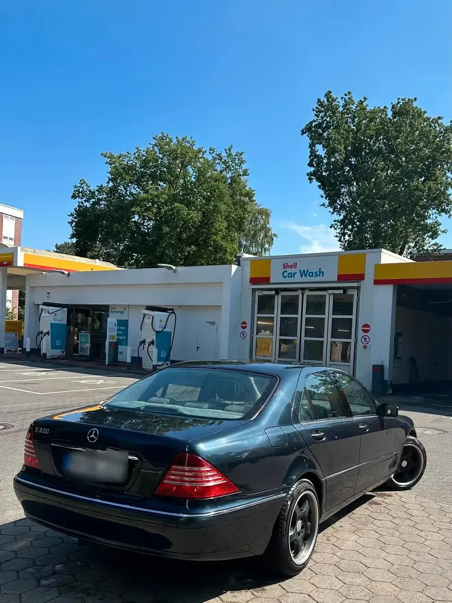 Gebraucht Mercedes S320 224 PS (164 kW) 2000 Schwarz Limousine