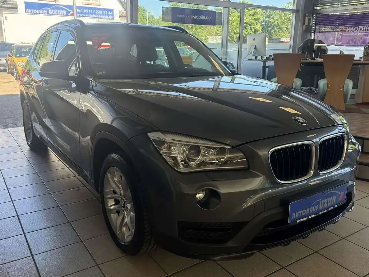 Gebraucht BMW X1 Sport Line 184 PS (135 kW) 2014 Grau SUV