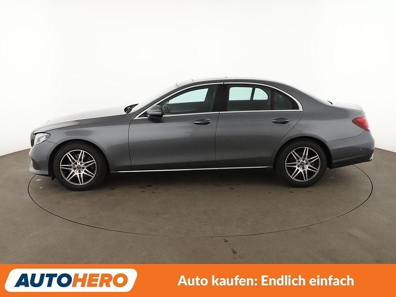 Gebraucht Mercedes E250 Avantgarde 211 PS (155 kW) 2018 Grau Limousine