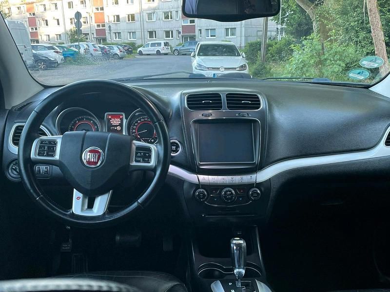 Schwarz Gebraucht 2014 Fiat Freemont SUV | 7.500 € (Guter Preis) - Bild 1/4