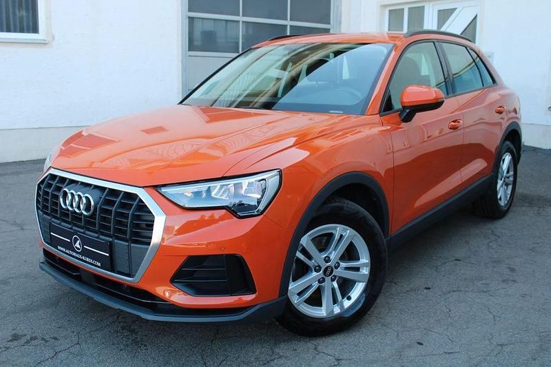 Orange Gebraucht 2022 Audi Q3 Sport SUV | 22.490 € - Bild 1/4