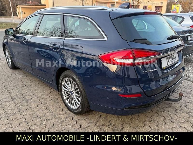 Gebraucht Ford Mondeo Titanium 150 PS (110 kW) 2022 Blau Limousine